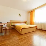 Hotel Lavanda Hotel&apartments