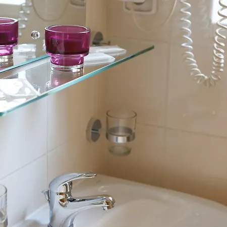 Lavanda Hotel&apartments Hotell 3*