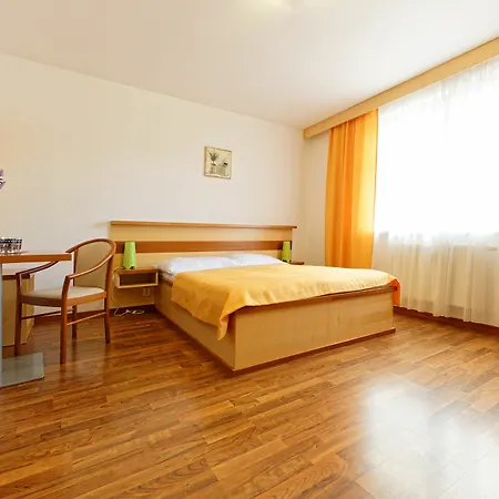 Hotell Lavanda Hotel&apartments